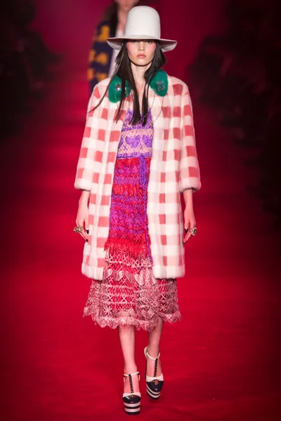 Look 51